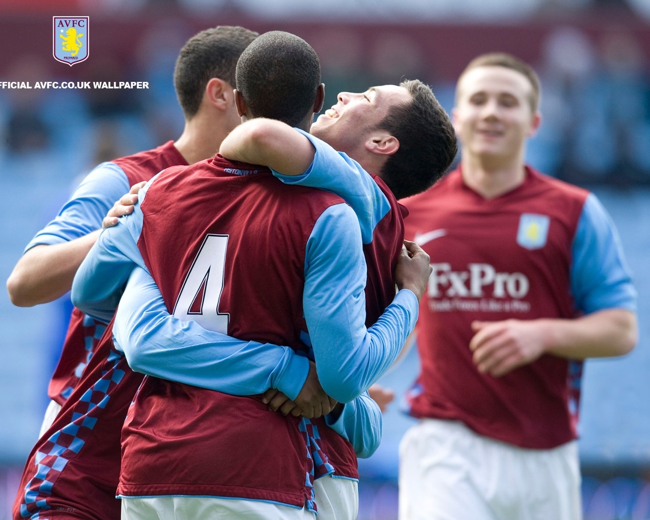 各有两次高 各有两次高