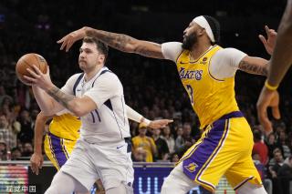 因严重伤病 因严重伤病