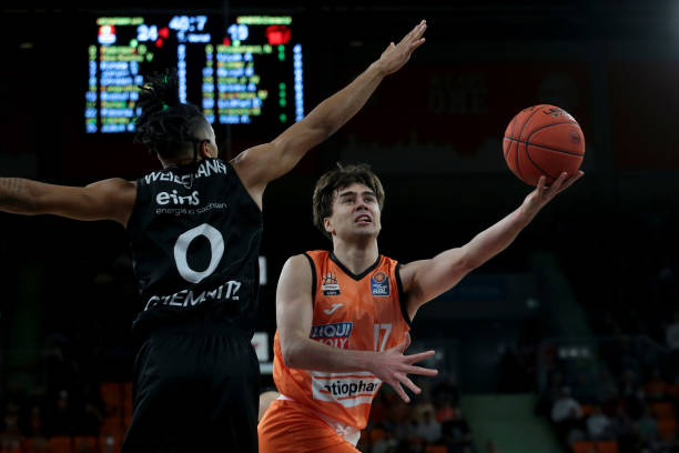 鲍尔默的雄 鲍尔默的雄