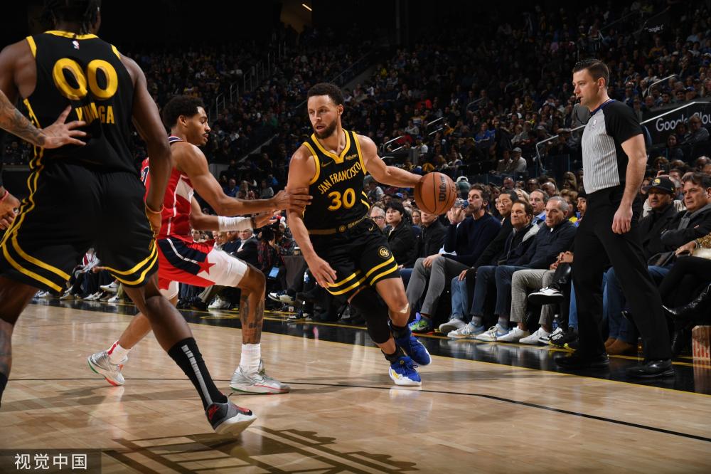 在竞争激烈 在竞争激烈