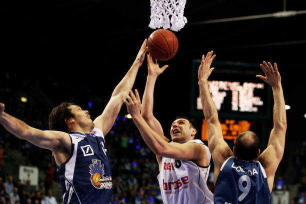 高位逼抢 高位逼抢