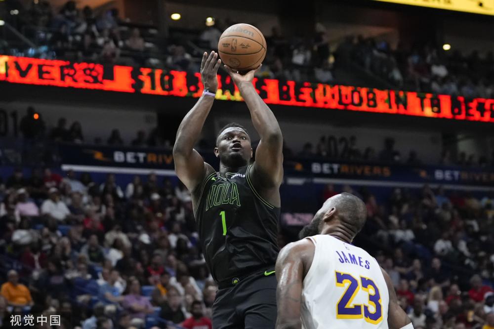 场上积累了 场上积累了